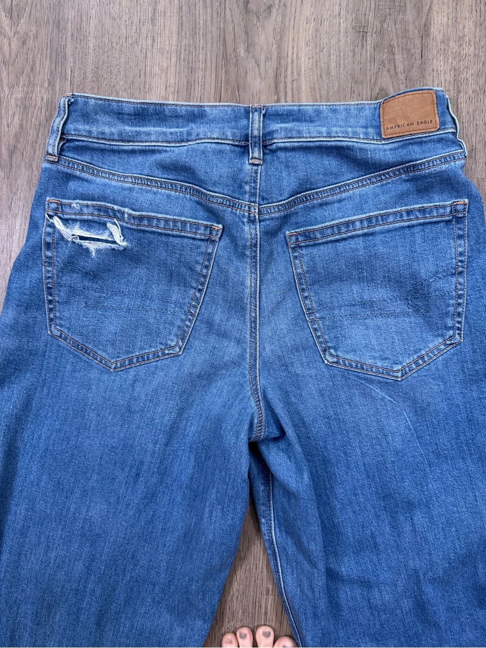 American Eagle Super High-Rise Ultra Wide Leg Distressed Jeans 6